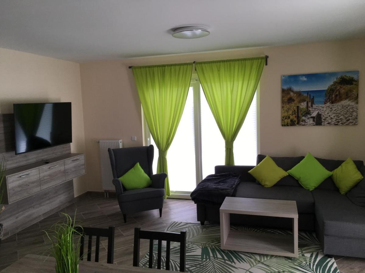 Ferienwohnung Sonnenseite 2 Laboe Exterior foto